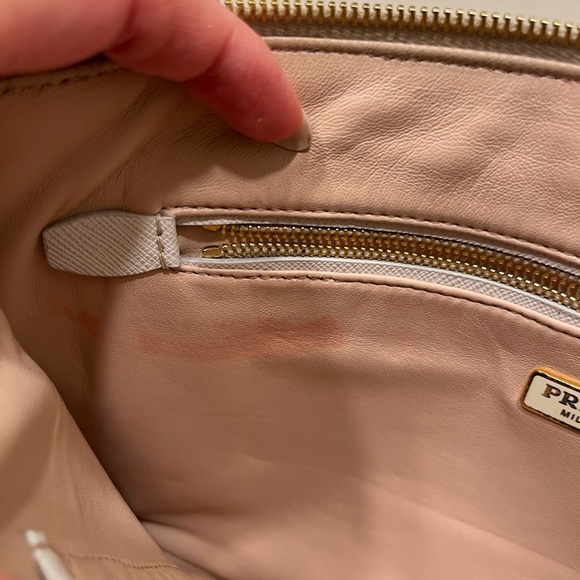 Prada gold clutch bag - Picture 7 of 16